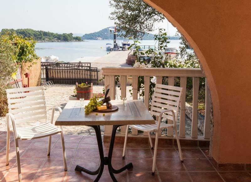 Apartmani Mudronja Murter Dış mekan fotoğraf