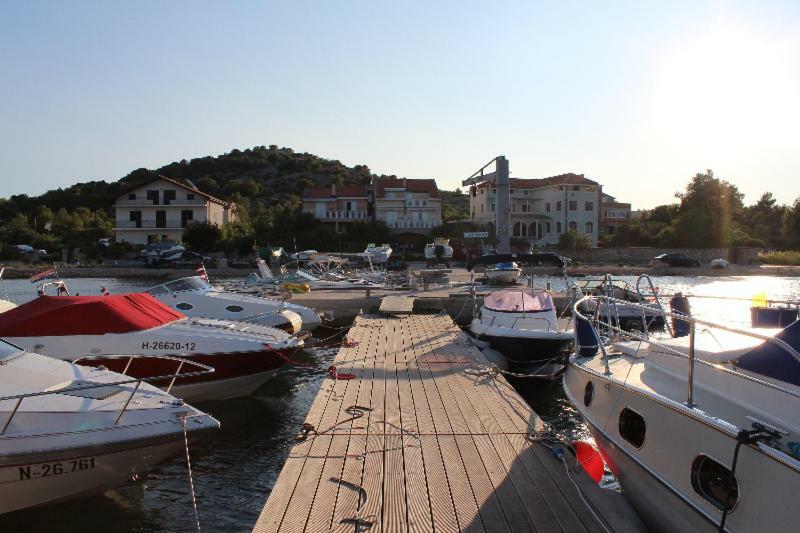 Apartmani Mudronja Murter Dış mekan fotoğraf